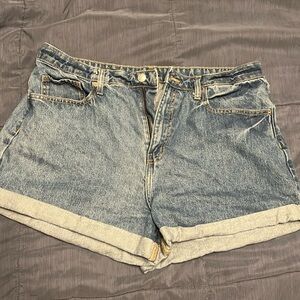 2/$15 EUC wild fable highest rise Happy mom shorts